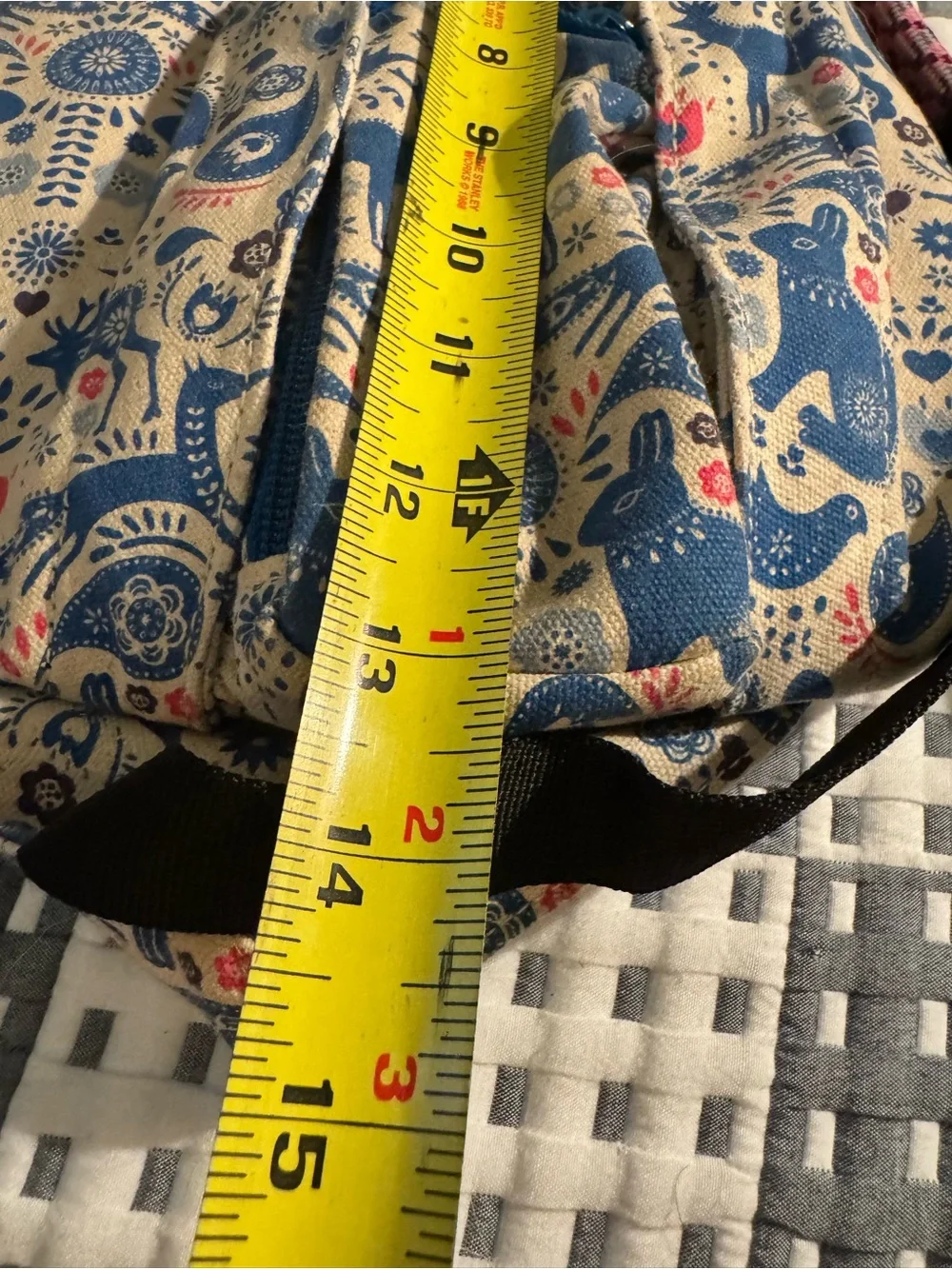 RARE Kavu 25th Anniversary Critter Tale Rope Bag Rare Animal Folk Print Sling